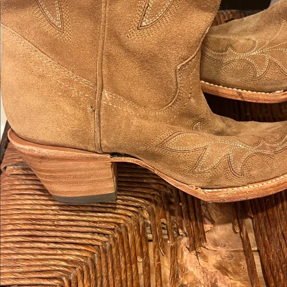 Corral Embroidery Suede Tall Top Snip Toe Cowboy Boot - Picture 14 of 16